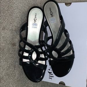 beautiful black sandals!